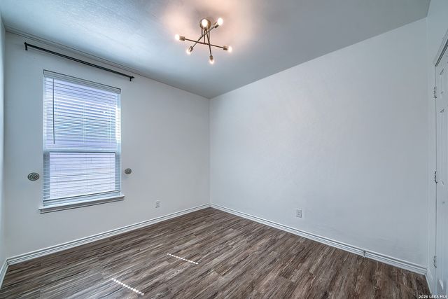 9831 OVERLOOK CYN, San Antonio, TX 78245