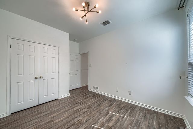 9831 OVERLOOK CYN, San Antonio, TX 78245