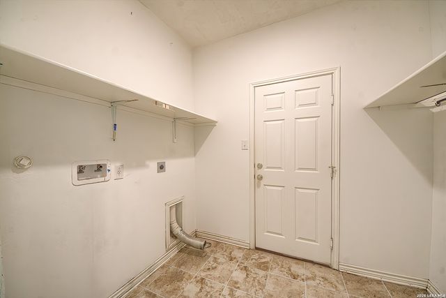 9831 OVERLOOK CYN, San Antonio, TX 78245