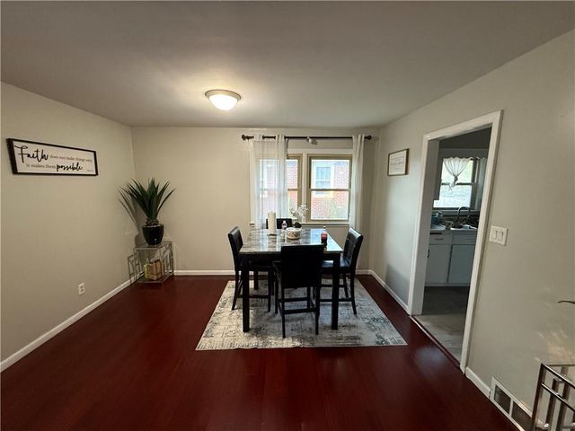 3315 Chatham Avenue, St Joseph, MO 64506