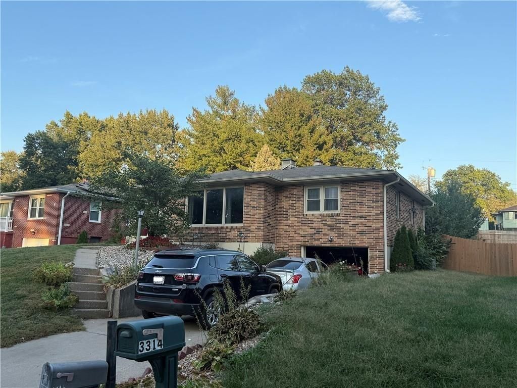 3315 Chatham Avenue, St Joseph, MO 64506