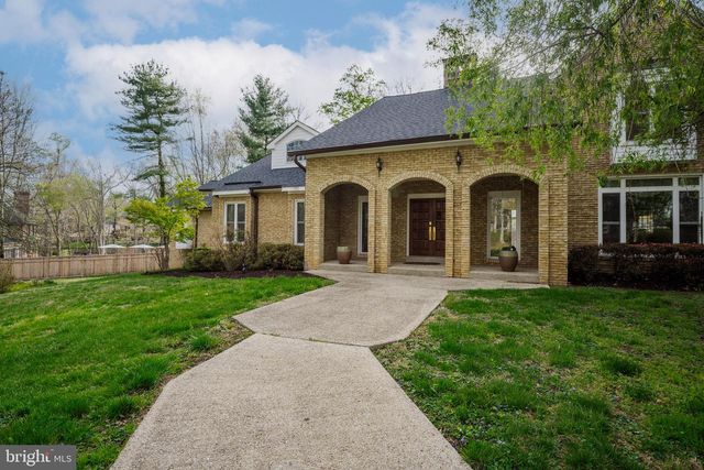 10100 IRON GATE RD, Potomac, MD 20854