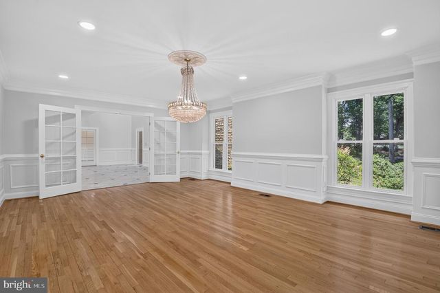 10100 IRON GATE RD, Potomac, MD 20854