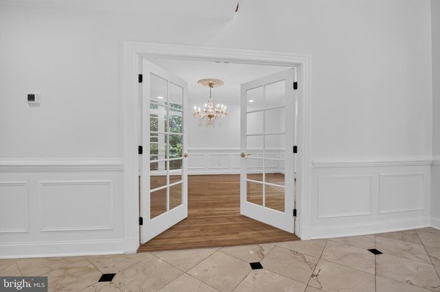 10100 IRON GATE RD, Potomac, MD 20854
