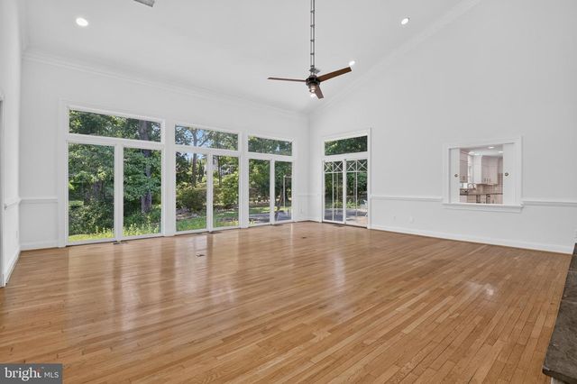 10100 IRON GATE RD, Potomac, MD 20854