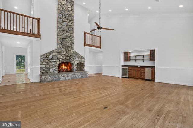 10100 IRON GATE RD, Potomac, MD 20854