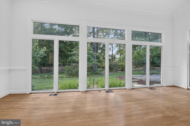 10100 IRON GATE RD, Potomac, MD 20854