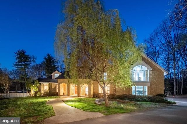 10100 IRON GATE RD, Potomac, MD 20854