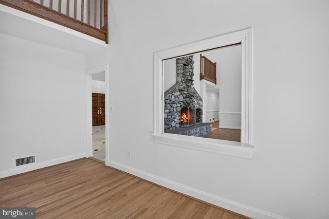 10100 IRON GATE RD, Potomac, MD 20854