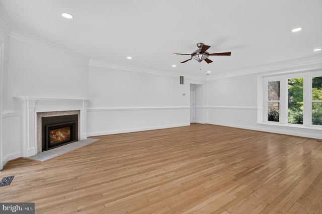 10100 IRON GATE RD, Potomac, MD 20854