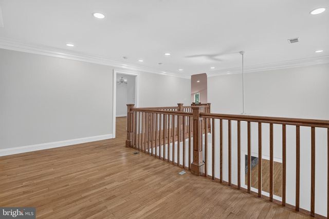 10100 IRON GATE RD, Potomac, MD 20854