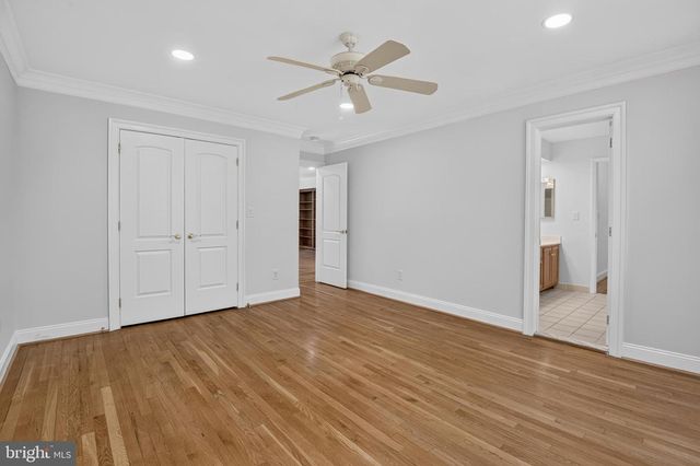 10100 IRON GATE RD, Potomac, MD 20854