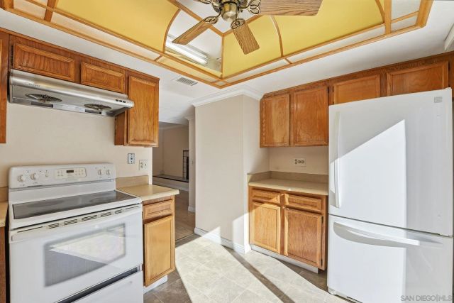 1585 Stone Edge Cir, El Cajon, CA 92021