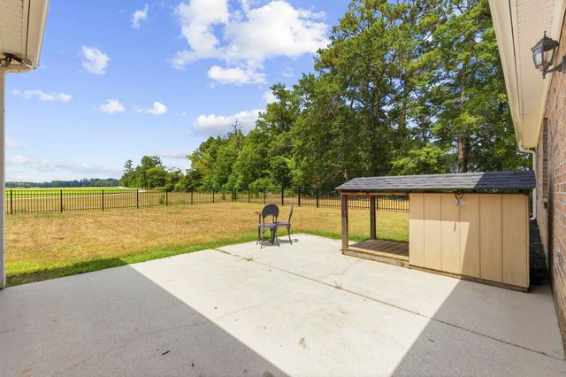 1144 Floyd Page Rd., Galivants Ferry, SC 29544