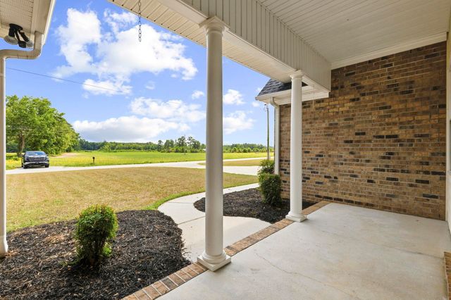 1144 Floyd Page Rd., Galivants Ferry, SC 29544