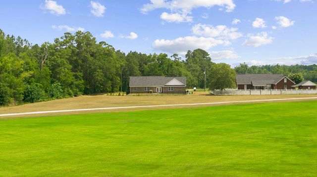 1144 Floyd Page Rd., Galivants Ferry, SC 29544