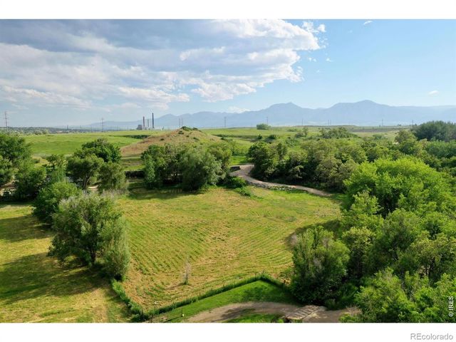 6903 Valmont Road, Boulder, CO 80301