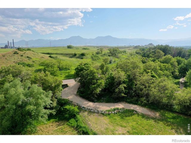 6903 Valmont Road, Boulder, CO 80301