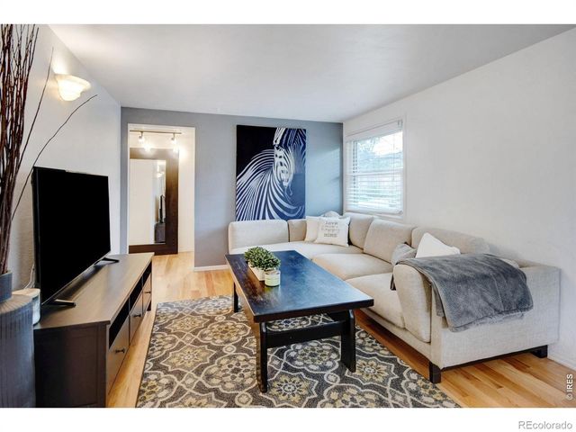 6903 Valmont Road, Boulder, CO 80301