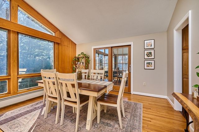 14 Sylvan Dr, Westfield, MA 01085