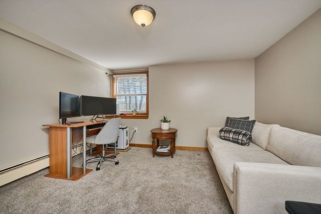 14 Sylvan Dr, Westfield, MA 01085