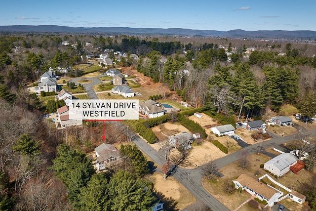 14 Sylvan Dr, Westfield, MA 01085