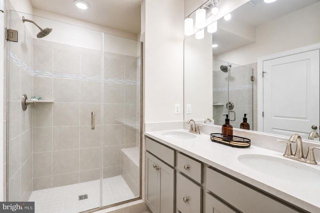 138 GARDEN CAPITAL WAY, Gaithersburg, MD 20878