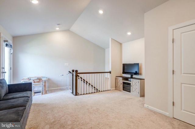 138 GARDEN CAPITAL WAY, Gaithersburg, MD 20878