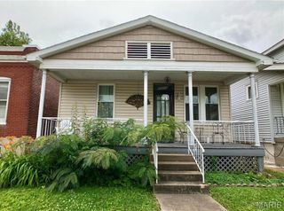 4734 Goethe Avenue, St Louis, MO 63116
