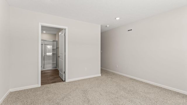 1882 Vista Lake Drive, Goshen Twp, OH 45122