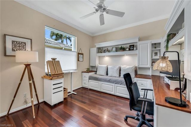 3657 Recreation LN, Naples, FL 34116