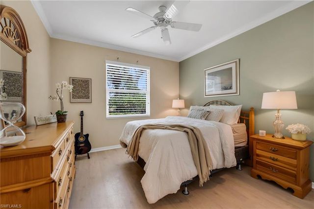 3657 Recreation LN, Naples, FL 34116