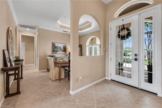 3657 Recreation LN, Naples, FL 34116