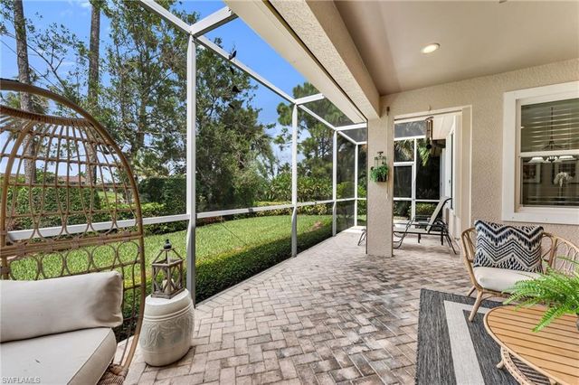 3657 Recreation LN, Naples, FL 34116