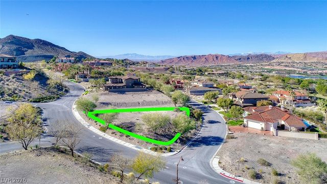 18 Camino Barcelona Place, Henderson, NV 89011