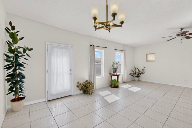 2824 Walsh Loop SE, Rio Rancho, NM 87124