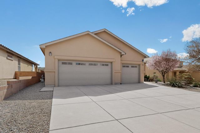 2824 Walsh Loop SE, Rio Rancho, NM 87124