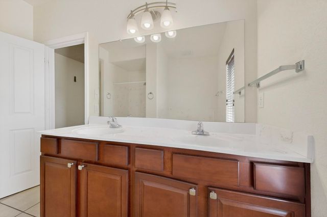 2824 Walsh Loop SE, Rio Rancho, NM 87124