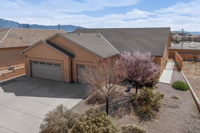 2824 Walsh Loop SE, Rio Rancho, NM 87124