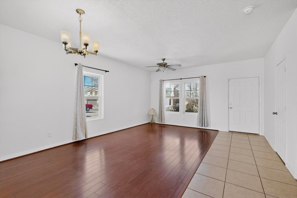 Image 21 of property listing at 2824 Walsh Loop SE, Rio Rancho, NM 87124