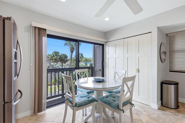 1187 LAKE HOUSE CIRCLE C127, Sarasota, FL 34242