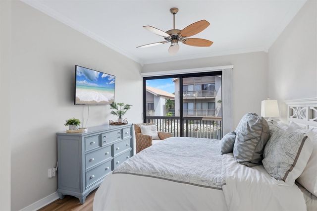 1187 LAKE HOUSE CIRCLE C127, Sarasota, FL 34242