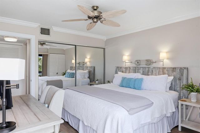 1187 LAKE HOUSE CIRCLE C127, Sarasota, FL 34242