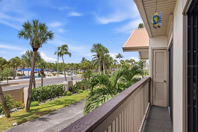 1187 LAKE HOUSE CIRCLE C127, Sarasota, FL 34242