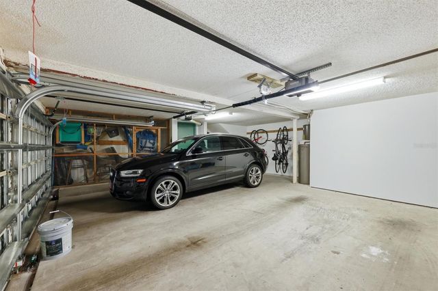 1187 LAKE HOUSE CIRCLE C127, Sarasota, FL 34242