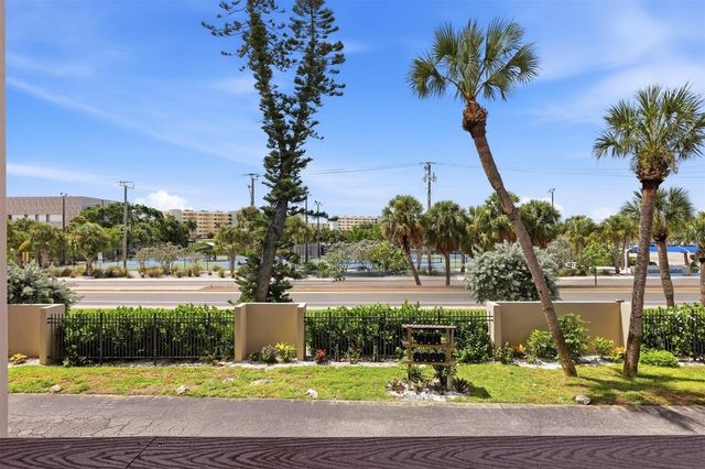 1187 LAKE HOUSE CIRCLE C127, Sarasota, FL 34242