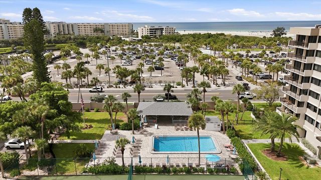 1187 LAKE HOUSE CIRCLE C127, Sarasota, FL 34242