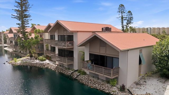 1187 LAKE HOUSE CIRCLE C127, Sarasota, FL 34242