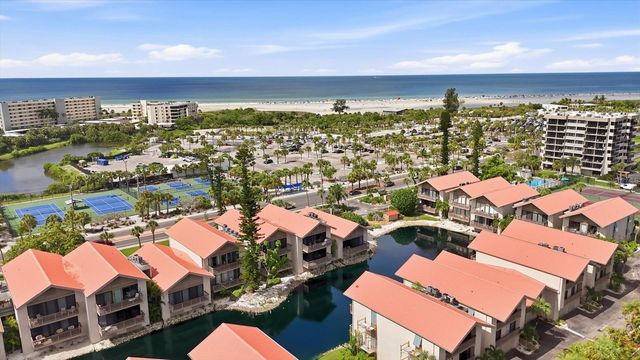 1187 LAKE HOUSE CIRCLE C127, Sarasota, FL 34242