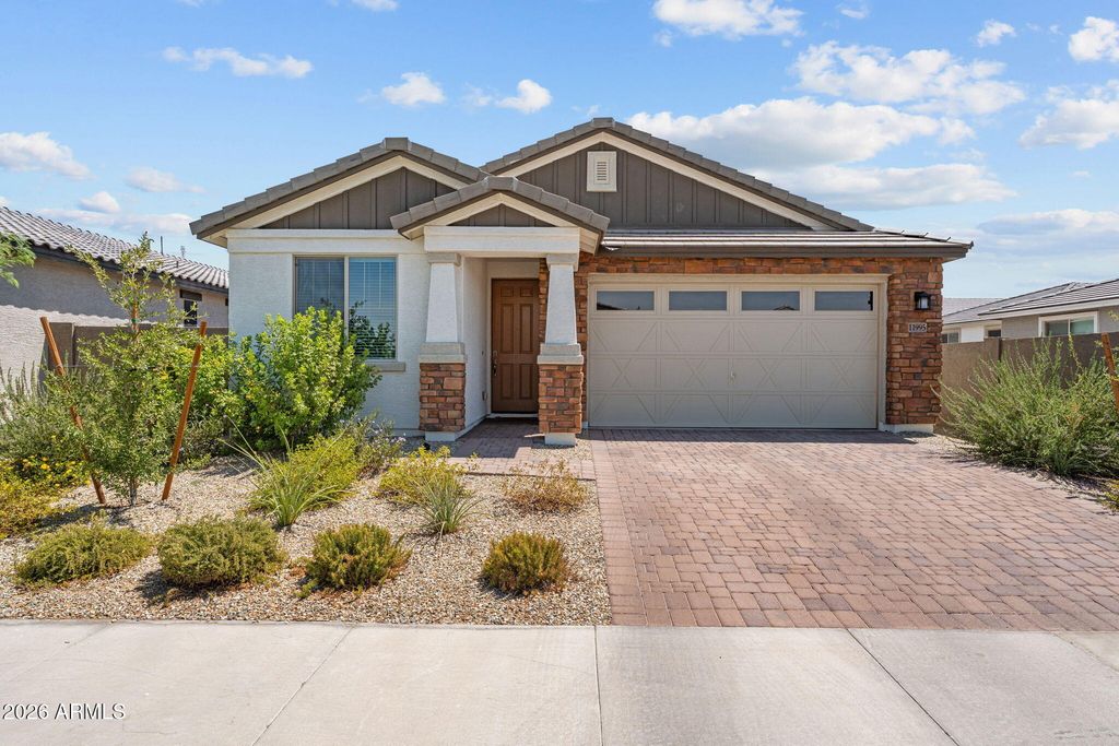 11995 S 173RD Lane, Goodyear, AZ 85338